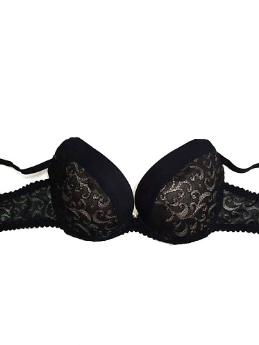 Бюст Nikol Djumon