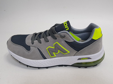 Кроссовки муж. Milton