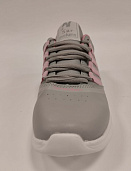 Кроссовки жен. Sarmeluns