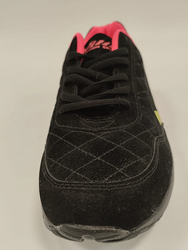 Кроссовки жен. Vilin