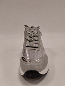 Кроссовки жен. Adiboaz